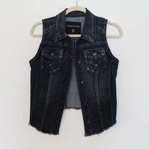 Jean Vest